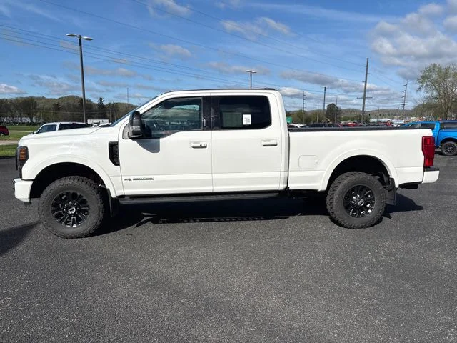 Used 2022 White Metallic Ford Lariat image 2