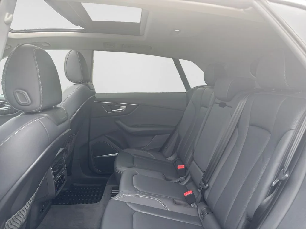 2022 Audi Q8 Premium Plus - Photo 25