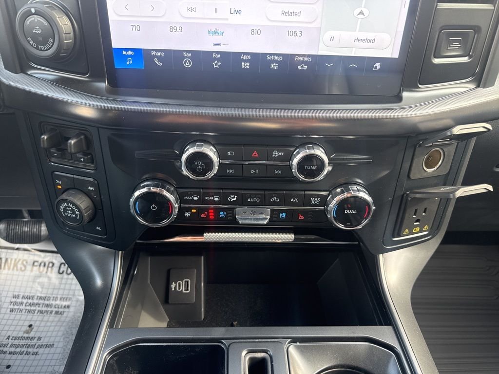 New 2026 Agate Black Metallic Ford Lariat image 25