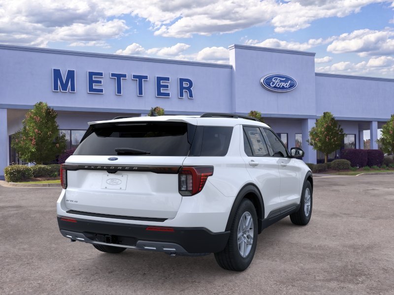 New 2026 Star White Metallic Tri-Coat Ford Active image 8