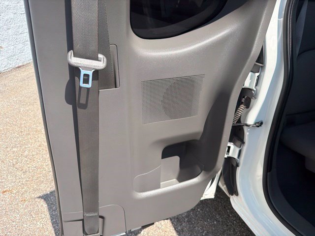 Used 2019 Glacier White Nissan S image 16