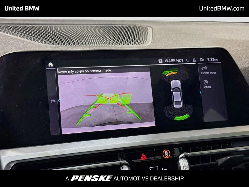 2021 BMW 3 Series 330e - Photo 16