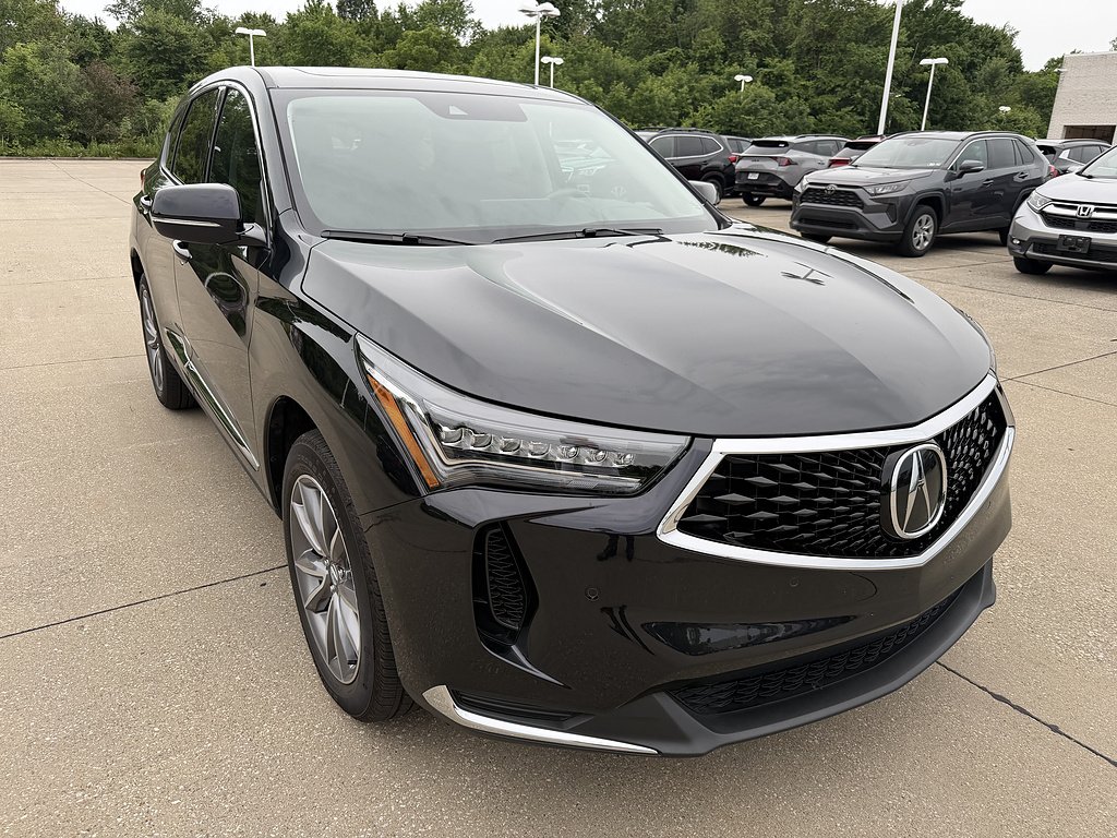 Used 2024 Majestic Black Pearl Acura SH-AWD w/Tech image 2