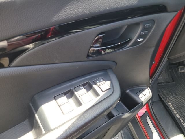 Used 2023  Honda Elite image 17
