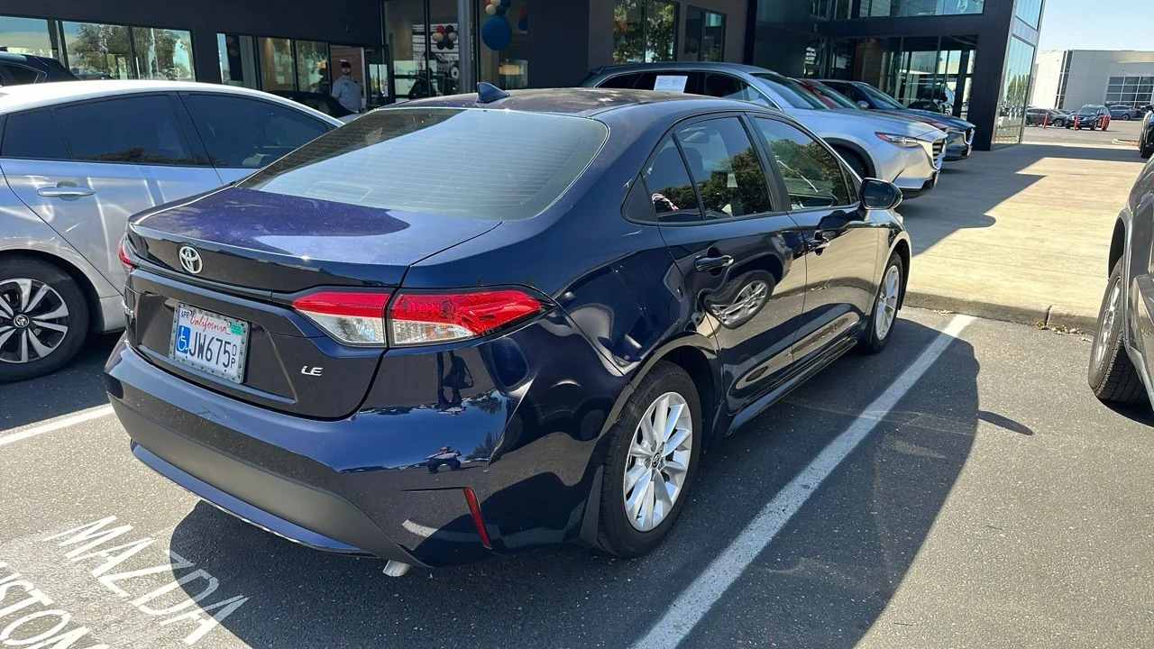 Used 2022 Blueprint Toyota LE image 2