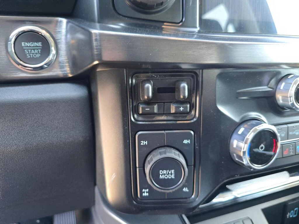 2025 Ford F-250 Super Duty Lariat - Photo 29