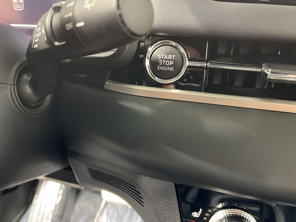 New 2026  Mitsubishi Black Edition image 17