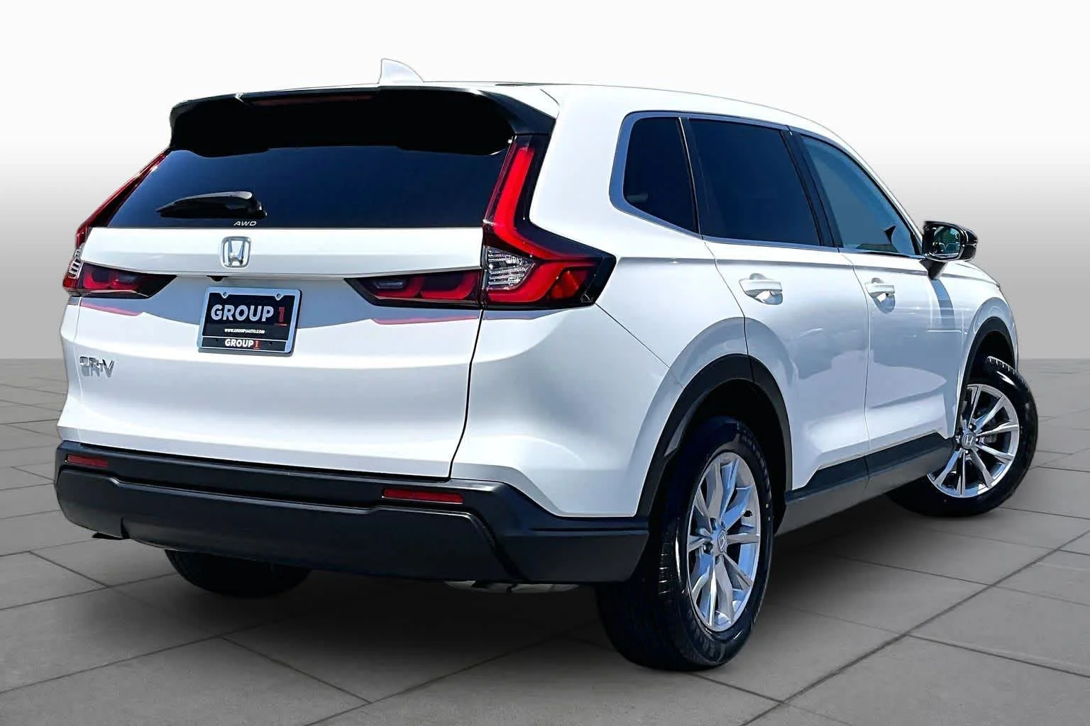 Used 2025 Platinum White Pearl Honda EX image 13