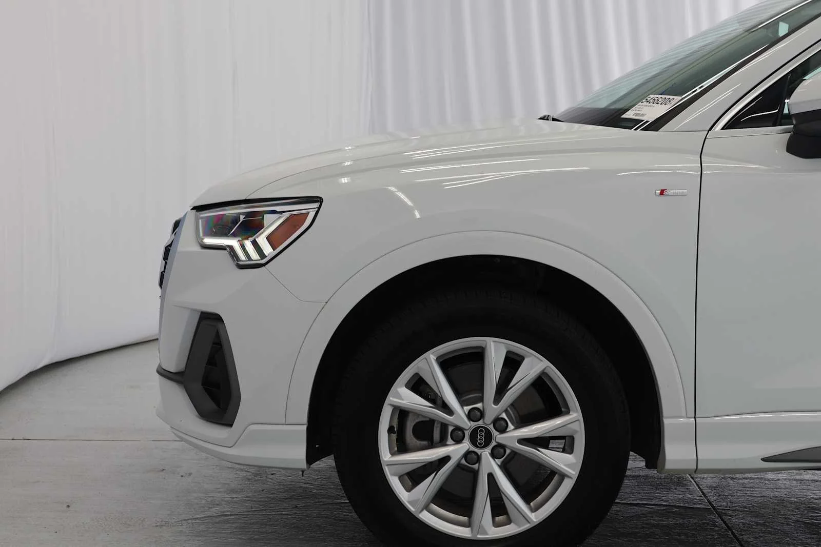 Used 2025 GLACIER WHITE Audi S line Premium Plus image 8