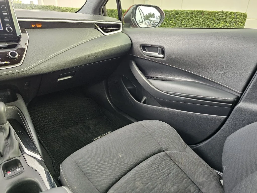 Used 2019 Red Toyota SE image 14