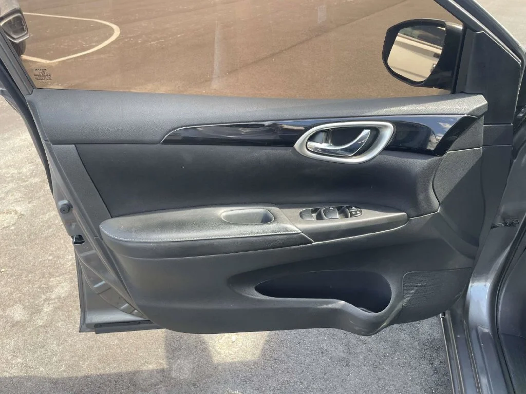 Used 2018 Gray Nissan SV image 15