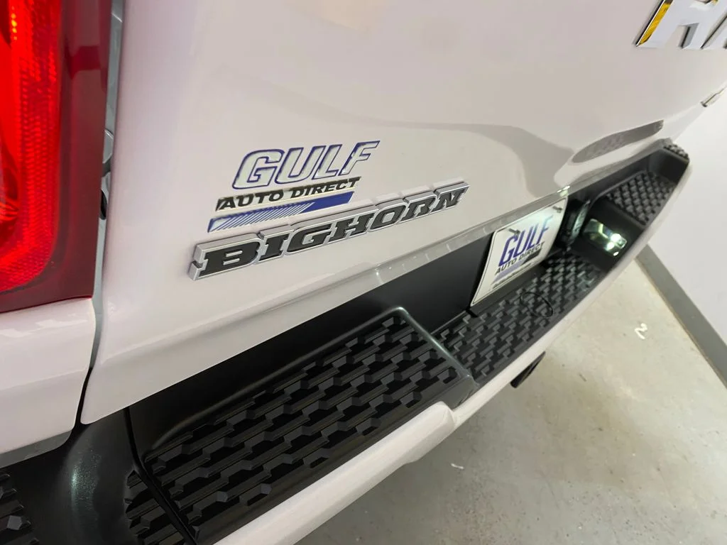 Used 2025 White Ram Big Horn/Lone Star image 18