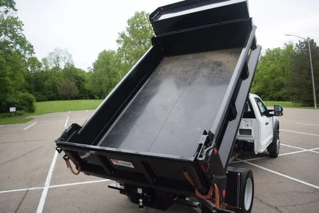 2025 Ford F-550 Super Duty Chassis Cab XL - Photo 20