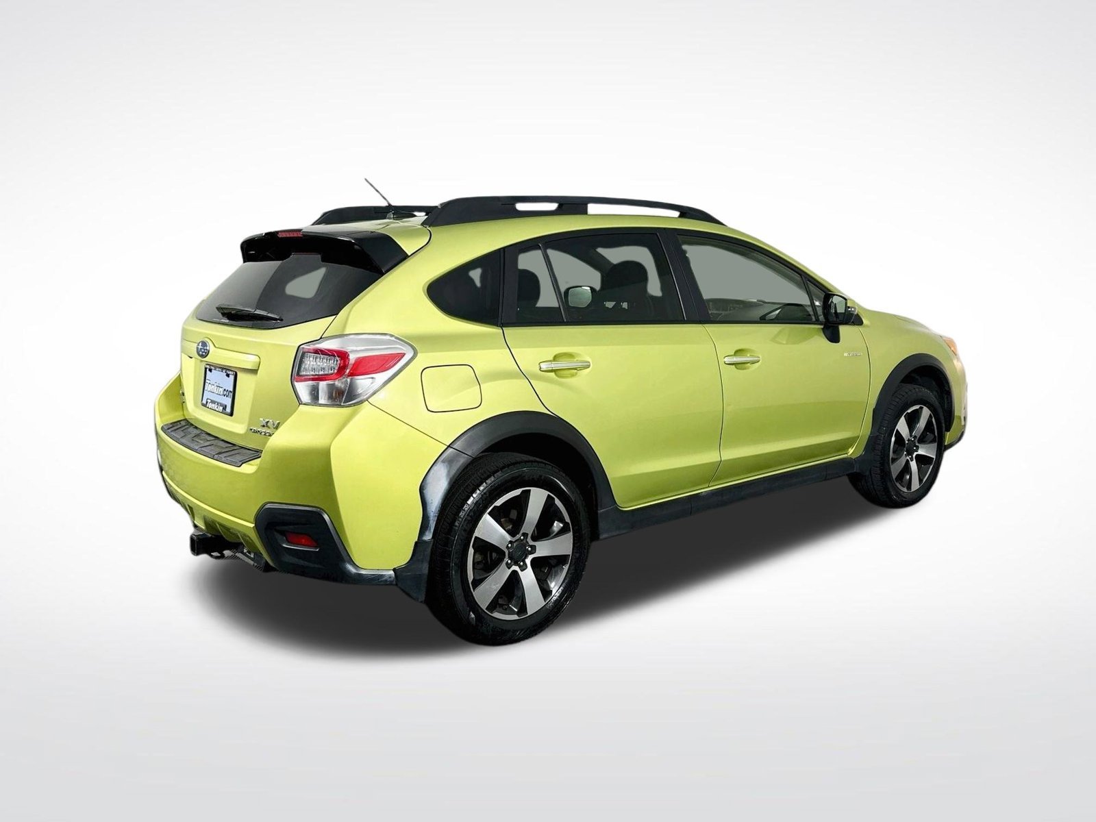 Used 2015 Plasma Green Pearl Subaru Touring image 8