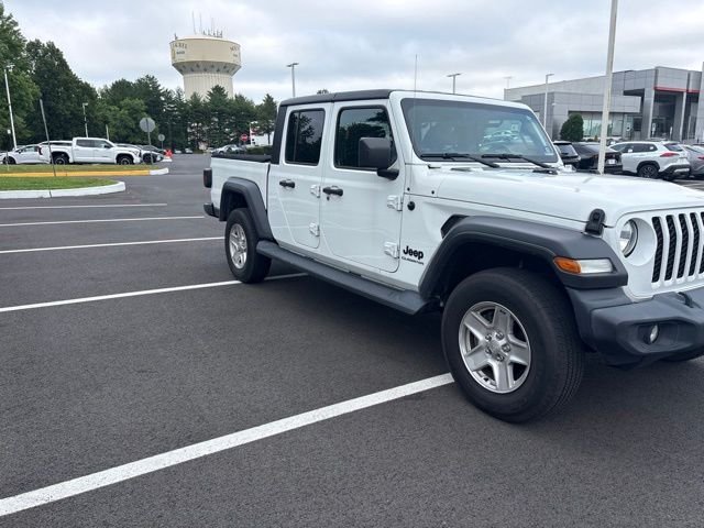Used 2020 White Jeep Sport image 10