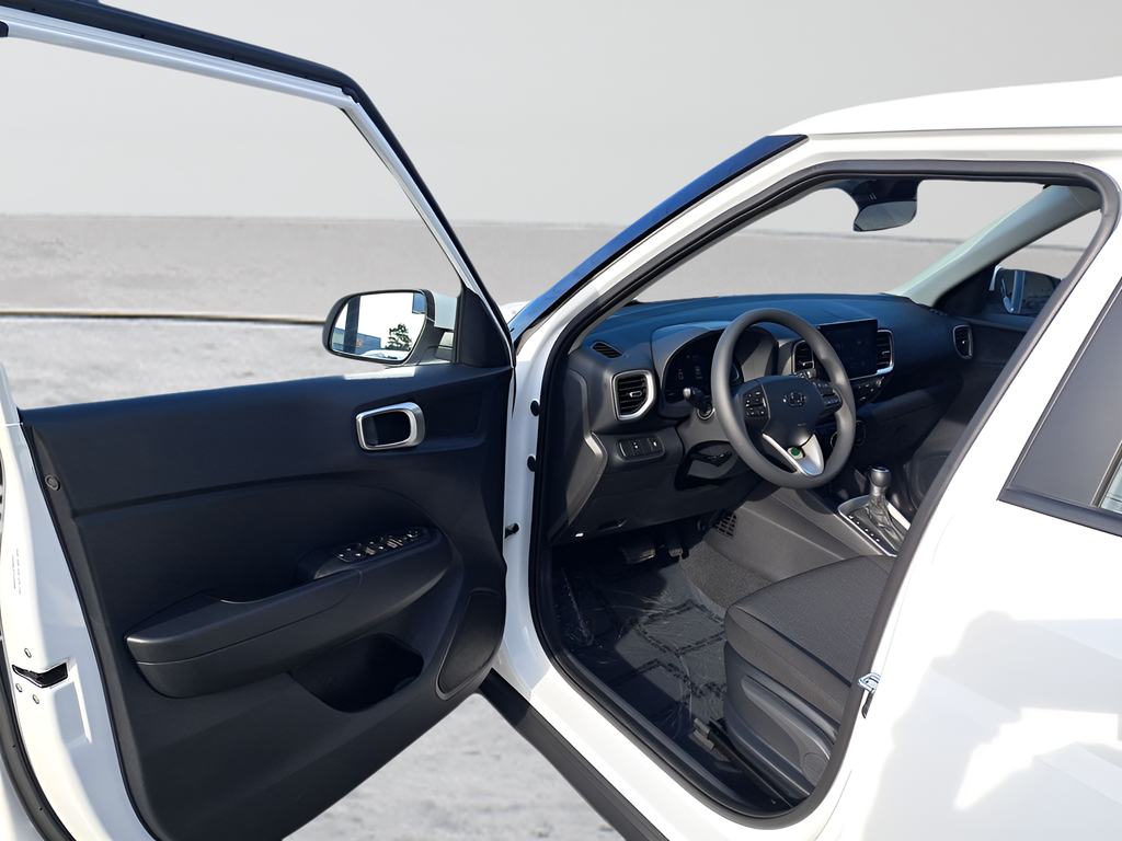 New 2026 White Hyundai SE image 10