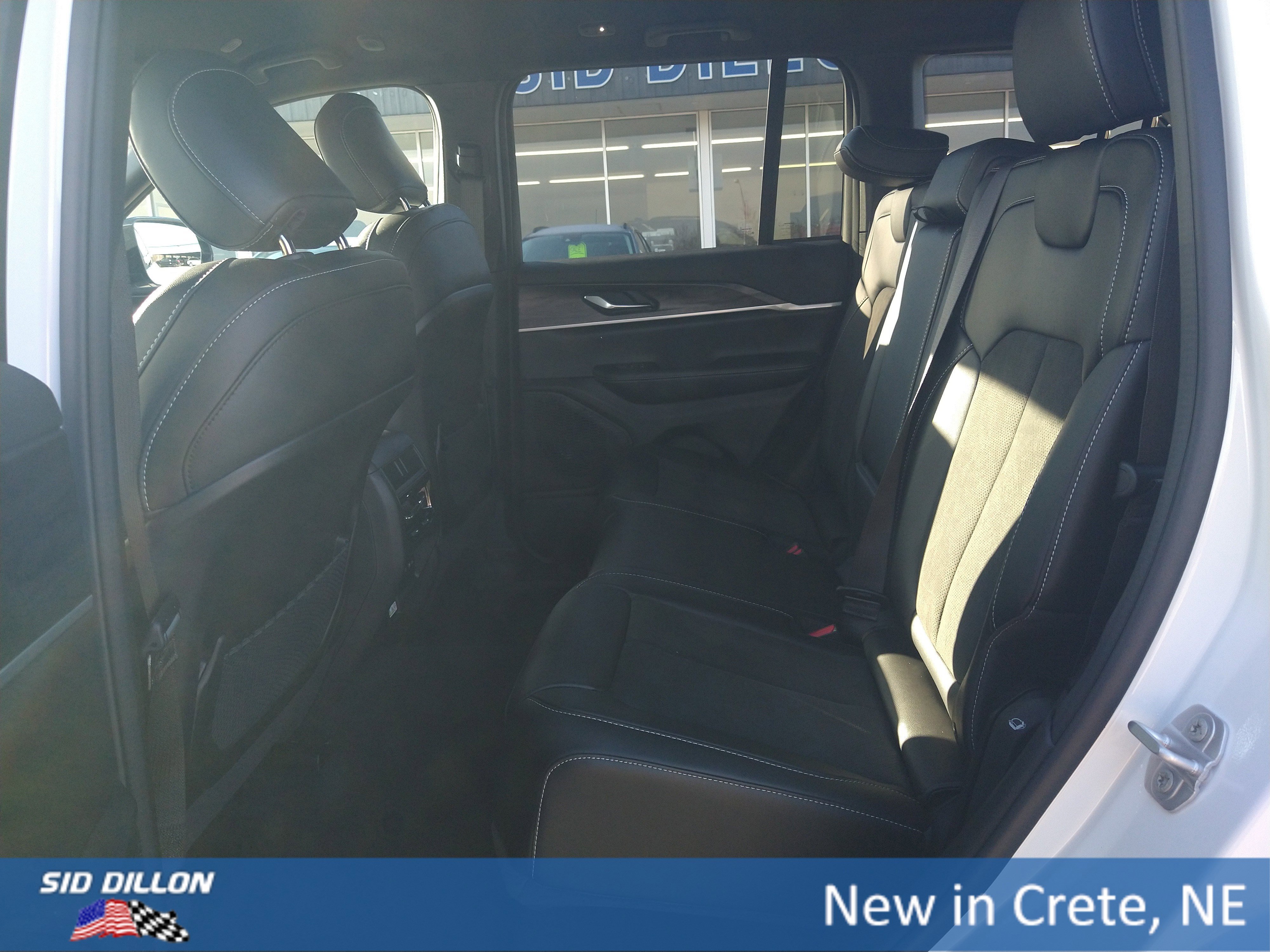 New 2026 Bright White Clearcoat Jeep Laredo Altitude image 6