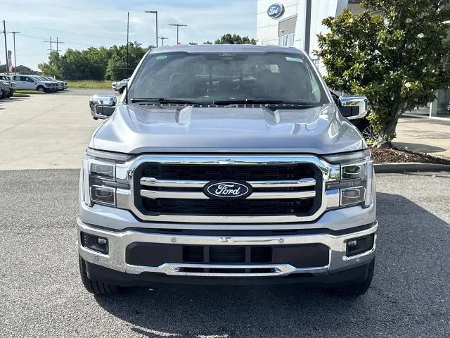 New 2026 Iconic Silver Metallic Ford Lariat® image 14
