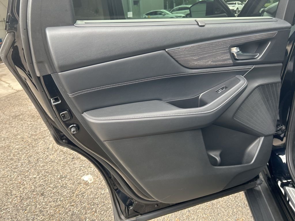 Used 2023 Black Acura Advance image 21