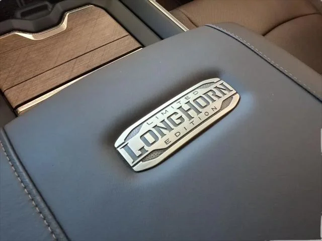 New 2026 Diamond Black Crystal Pearl-Coat Exterior Paint RAM Limited Longhorn image 15