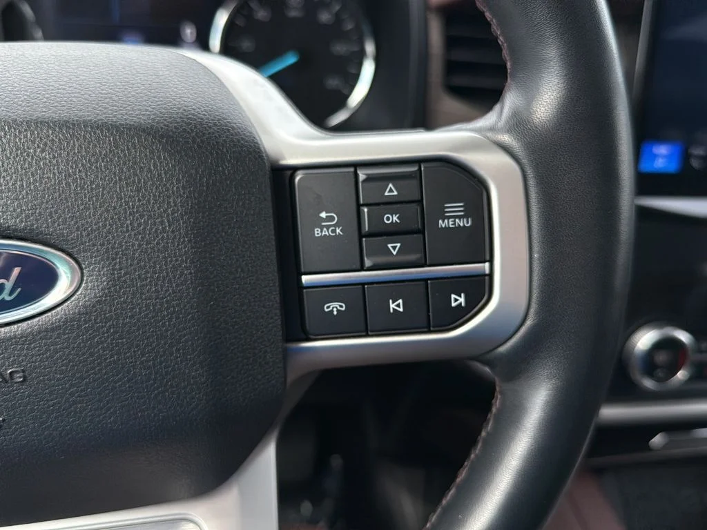 Used 2024 White Ford Limited image 22