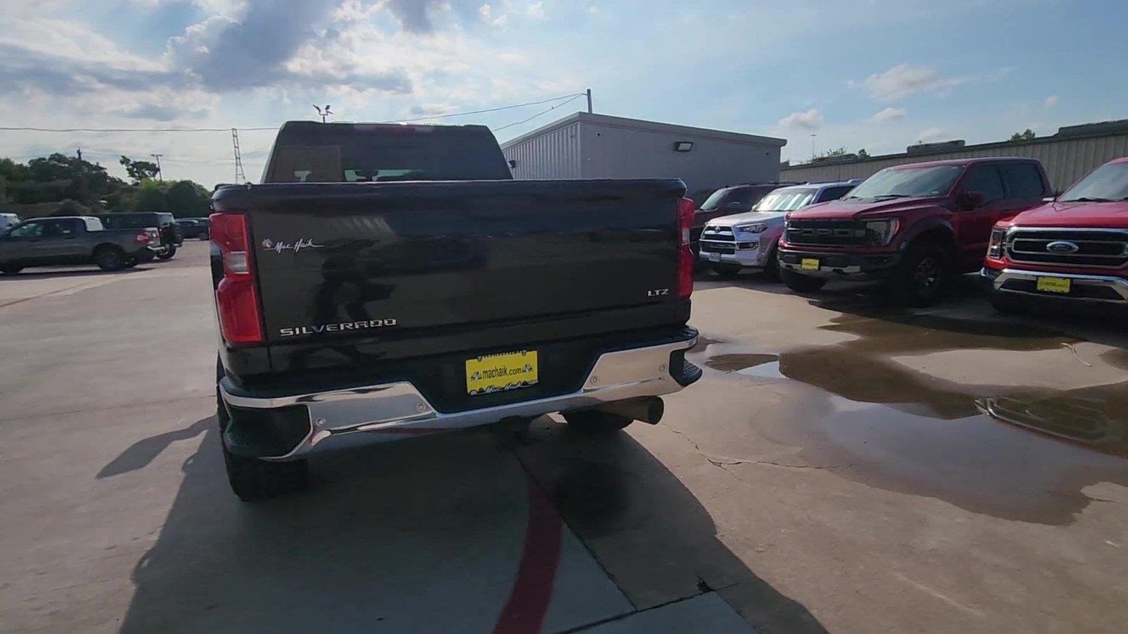 2023 Chevrolet Silverado 2500HD LTZ - Photo 7