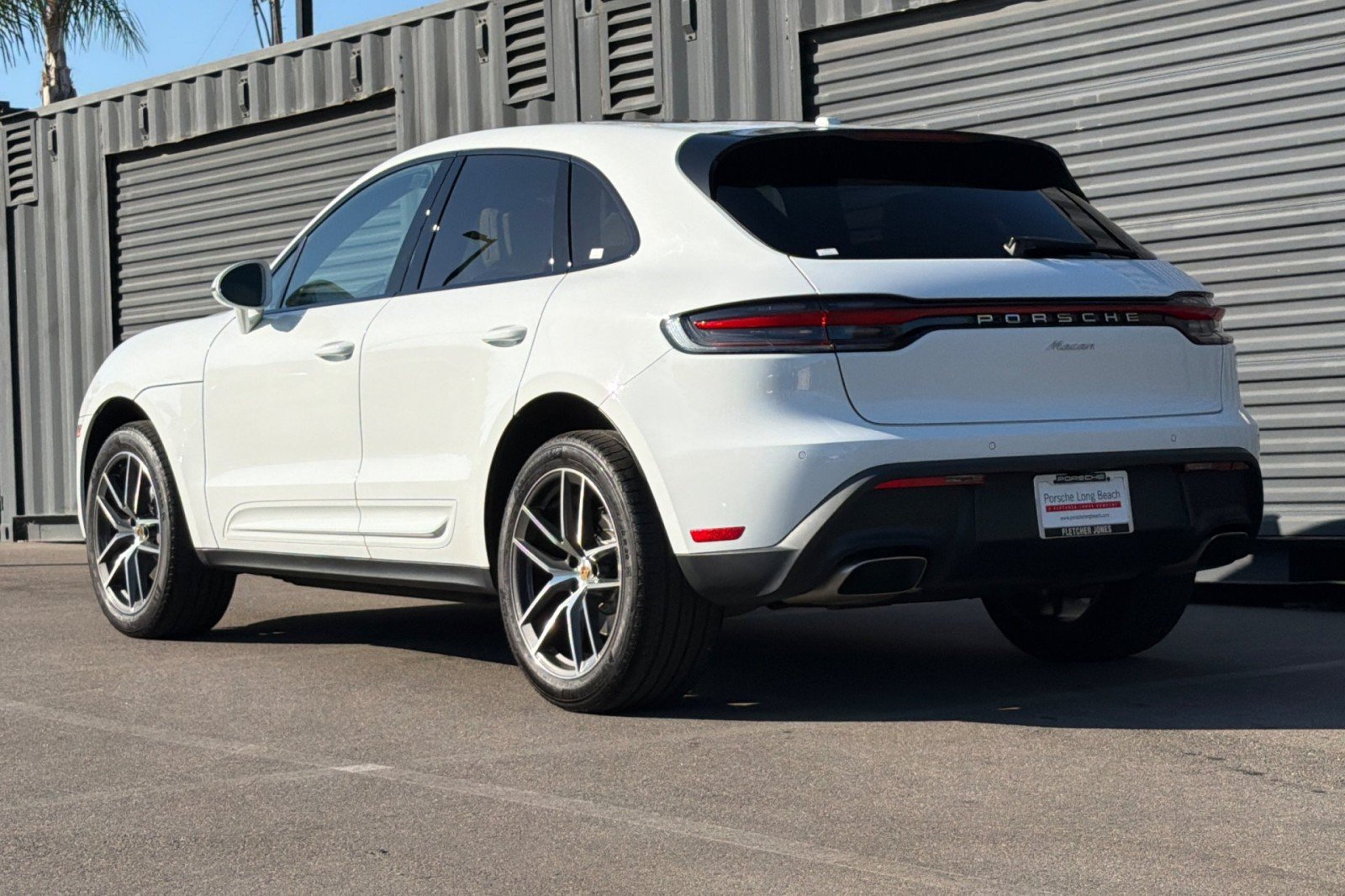 Certified Used 2022 WHITE Porsche  image 3