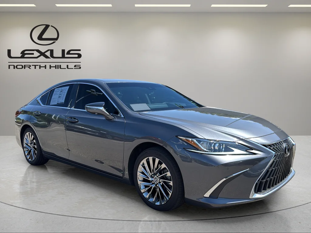 Certified Used 2024 Gray Lexus 300h Luxury image 4