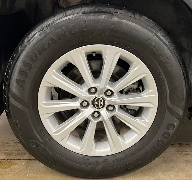 Used 2024 White Toyota XLE image 8