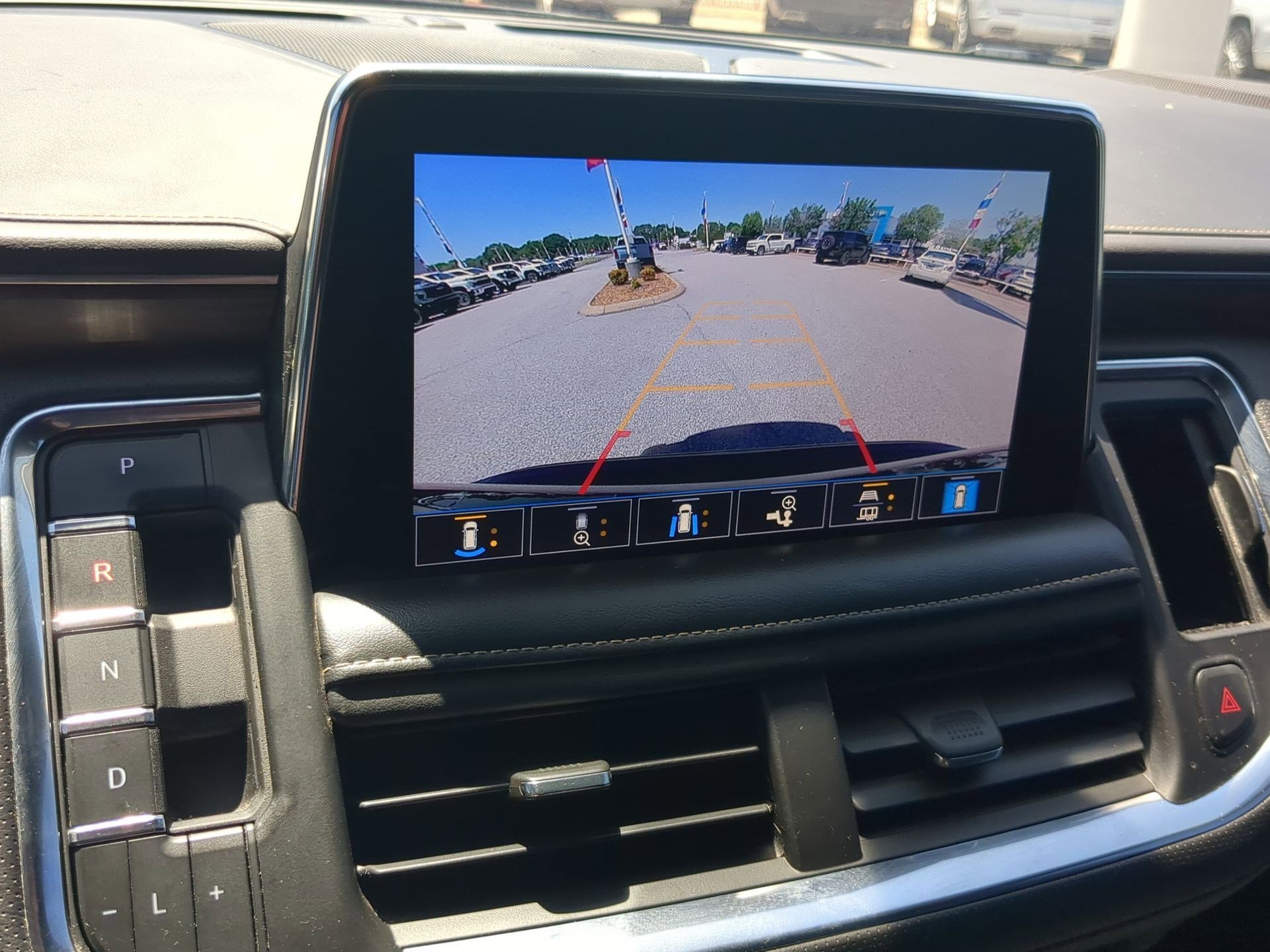 Used 2021 BLACK Chevrolet Premier image 16