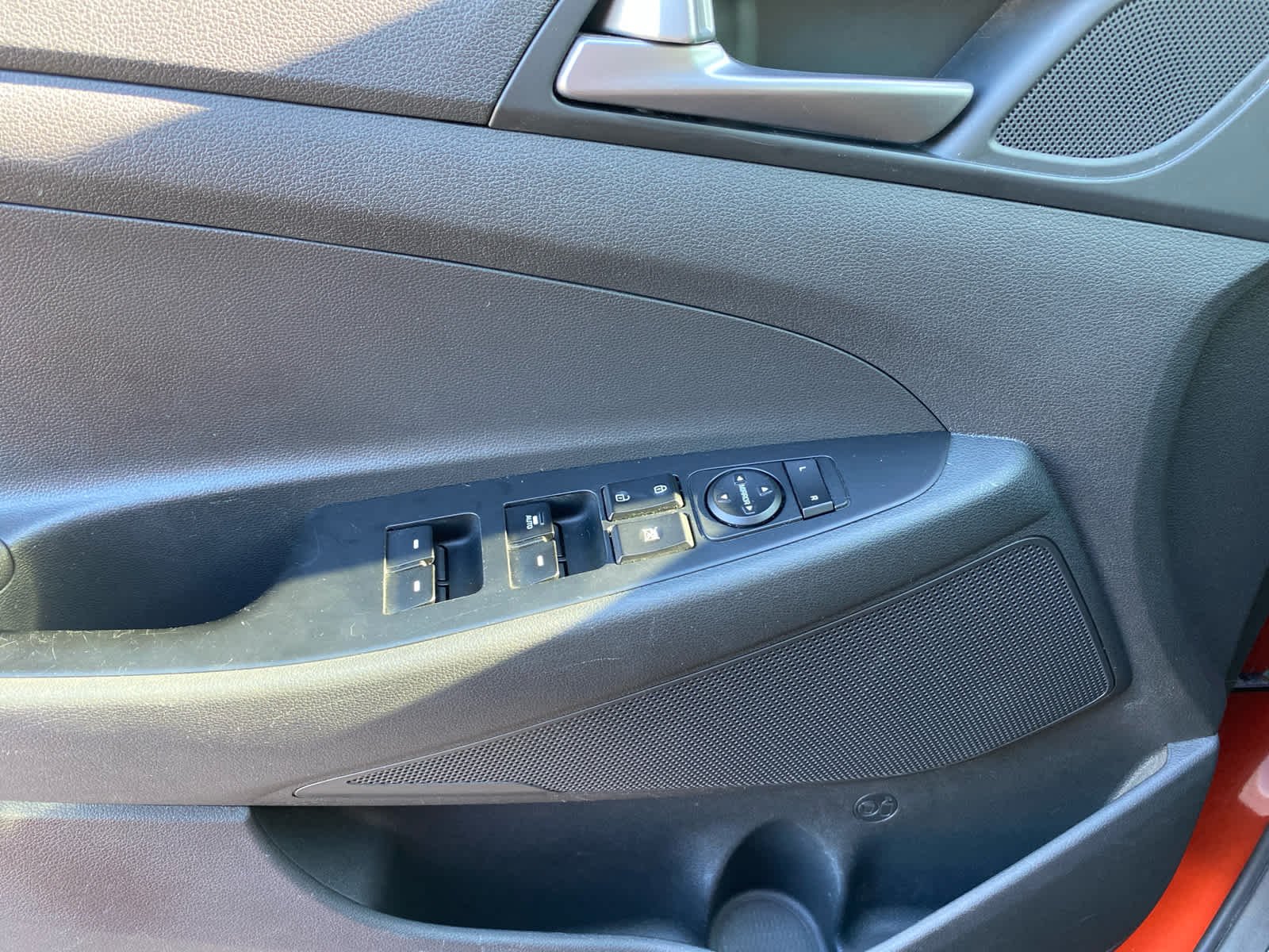 Used 2017 Sedona Sunset Hyundai SE image 27