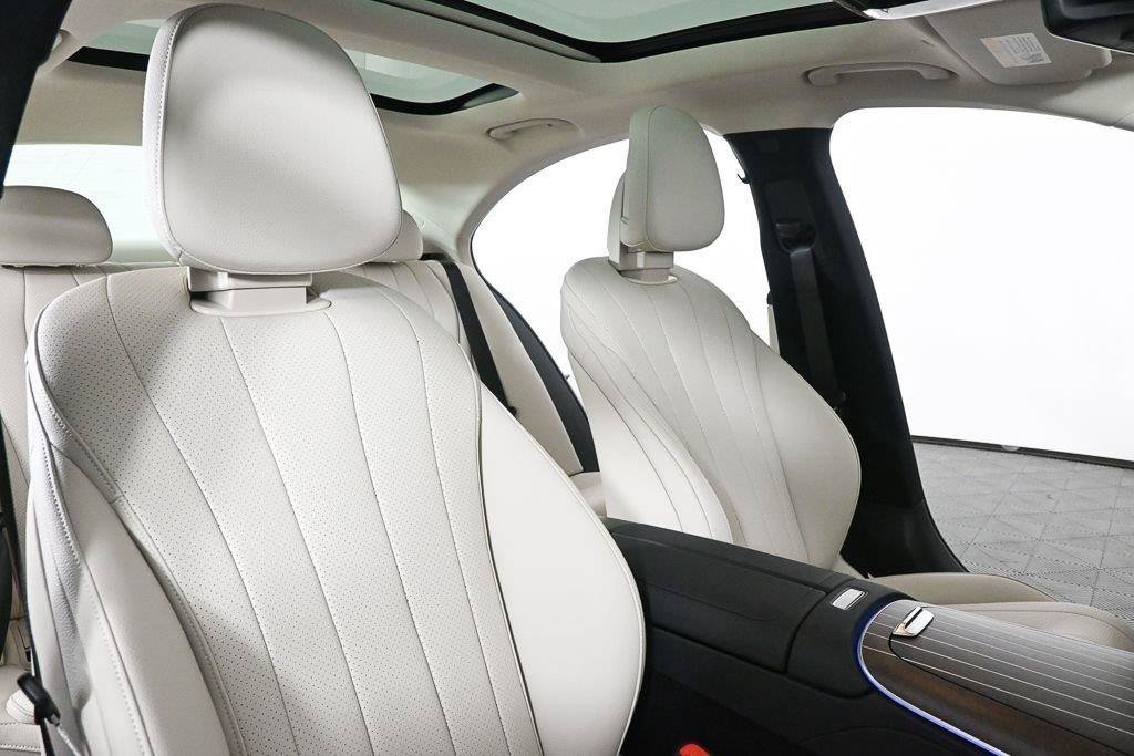 New 2026 Polar White Mercedes-Benz E 350 image 58