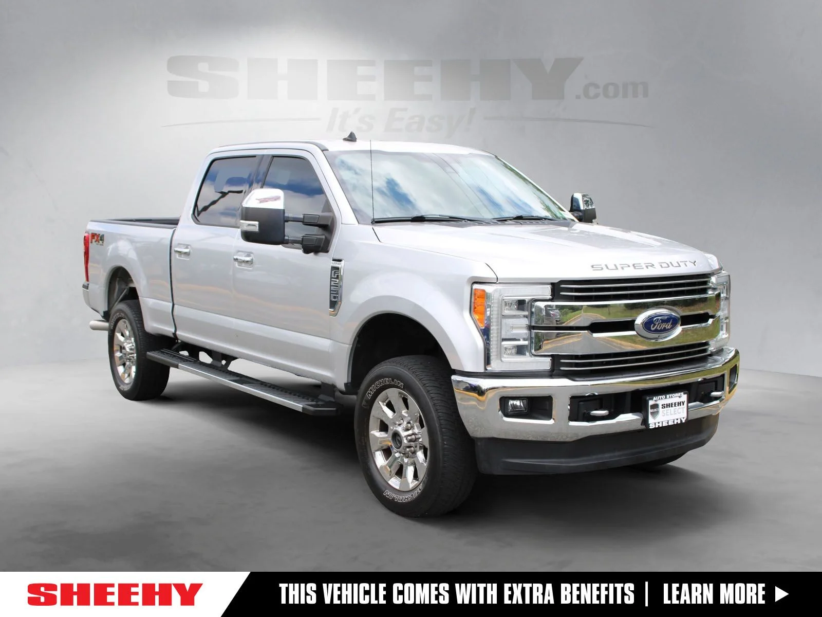Used 2019 Silver Ford Lariat image 1