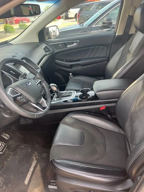 Used 2018 Black Ford Sport image 2