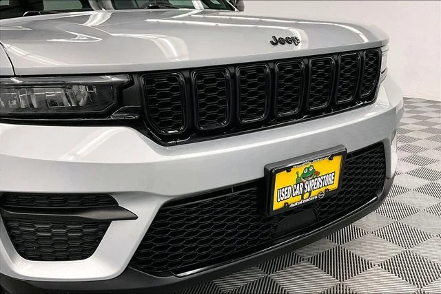 2024 Jeep Grand Cherokee Altitude - Photo 33