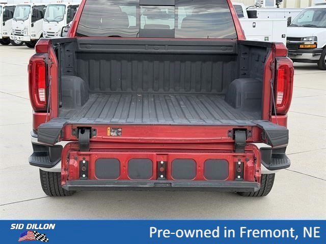 Used 2023 Volcanic Red Tintcoat GMC SLT image 5