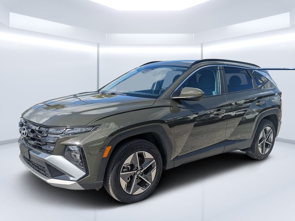 Used 2025 Green Hyundai SEL image 9