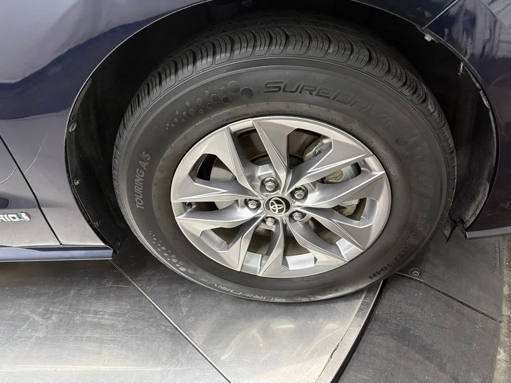 Used 2021 Blue Toyota XLE image 9