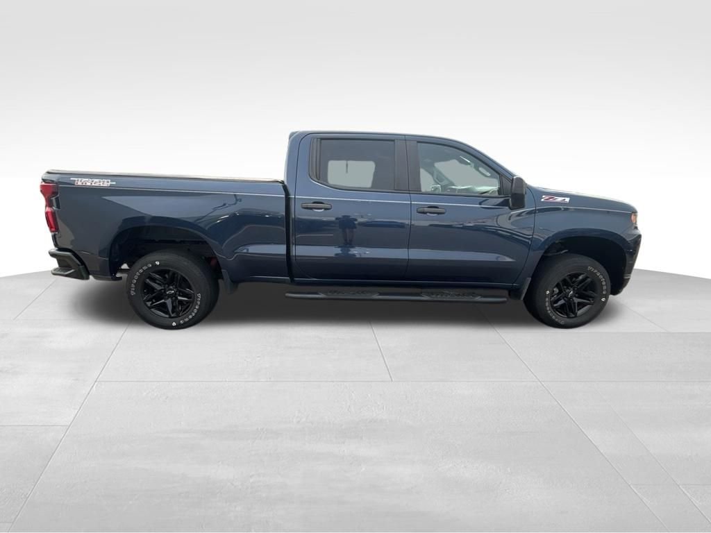 Used 2019 Blue Chevrolet Custom Trail Boss image 7