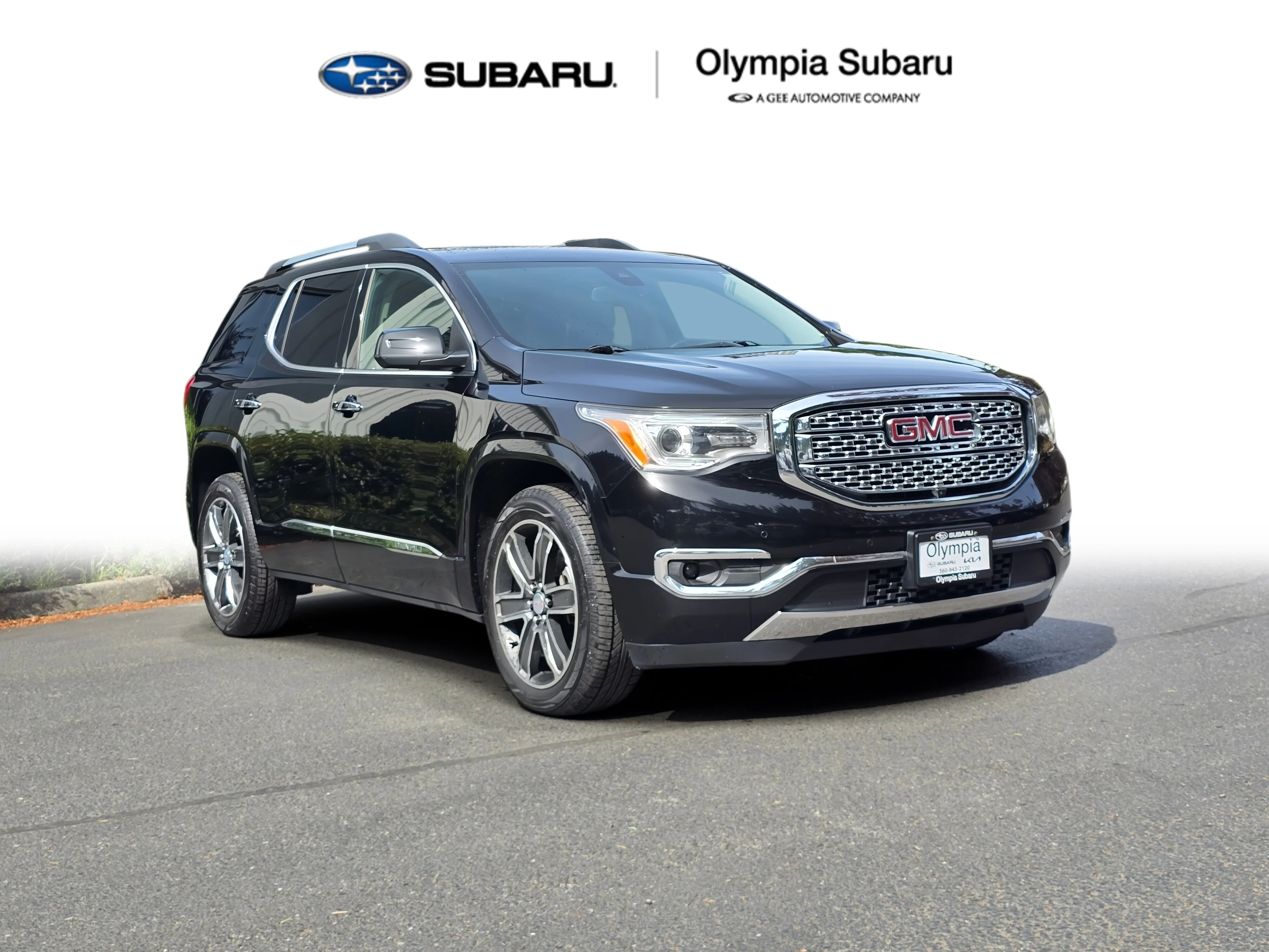 2017 GMC Acadia Denali AWD's photo