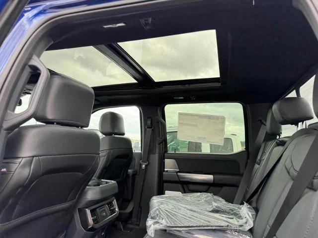 New 2026 Argon Blue Metallic Ford F-250® Platinum® image 29