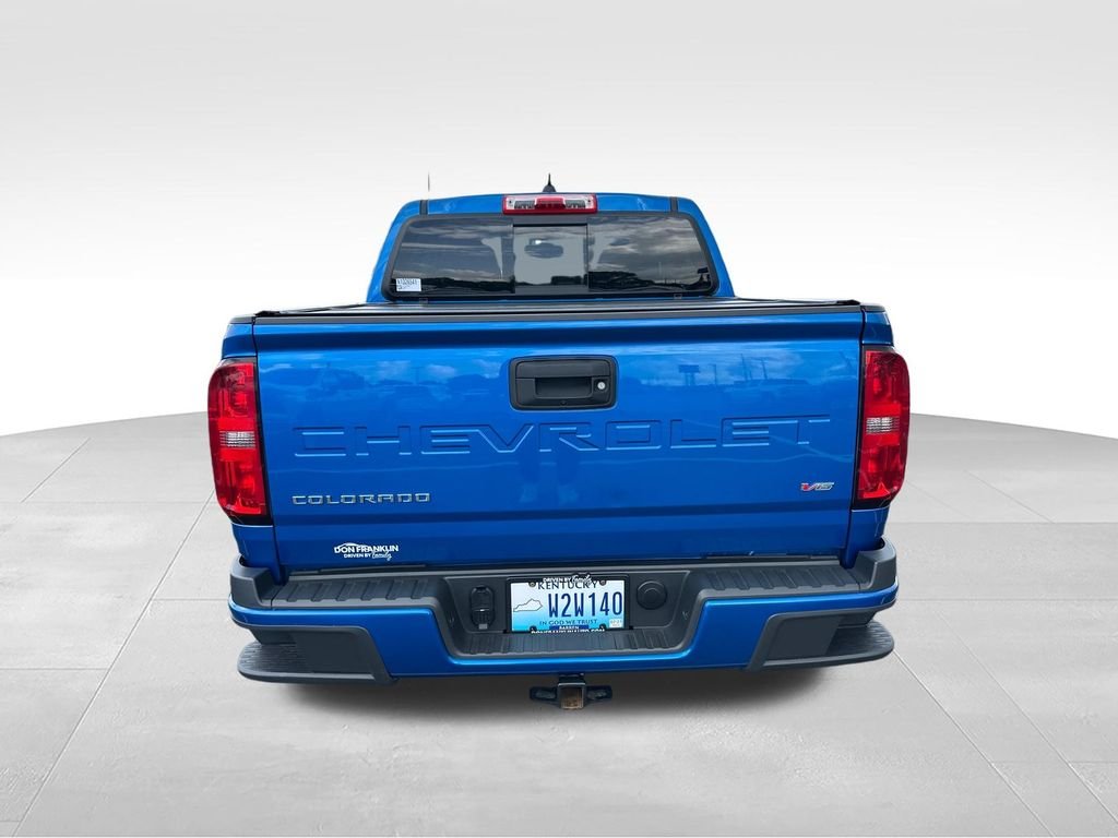 Used 2022 Blue Chevrolet LT image 4