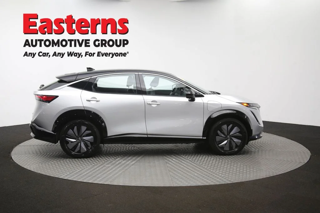 Used 2023 Silver Nissan ENGAGE image 42