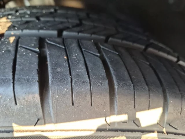 Used 2022 Silver Hyundai Limited image 11