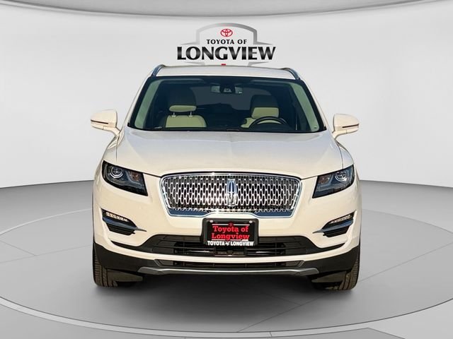 Used 2019 White Platinum Clearcoat Metallic Lincoln Select image 8