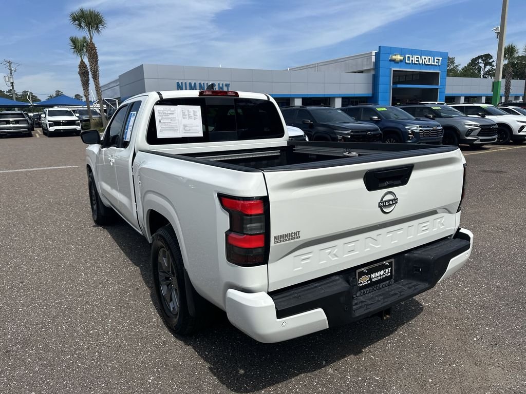 Used 2025  Nissan SV image 14