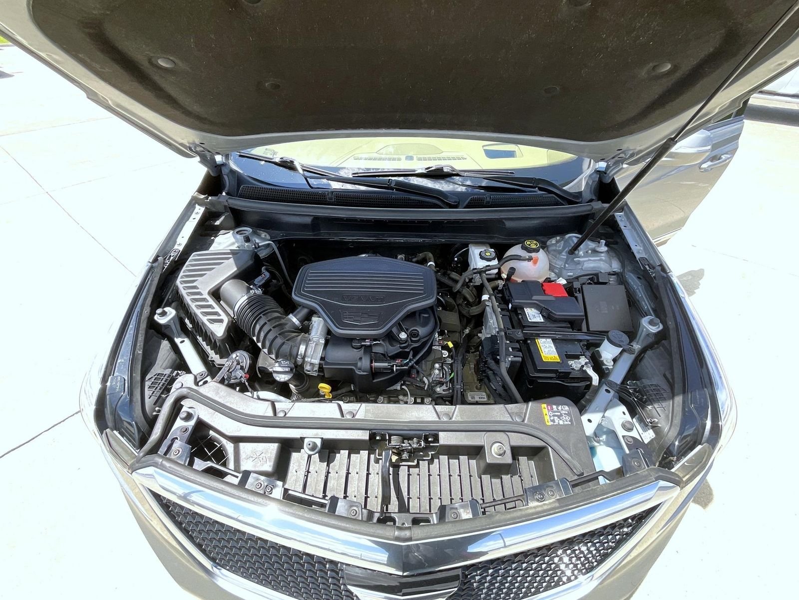 Used 2023 Silver Cadillac Sport image 24