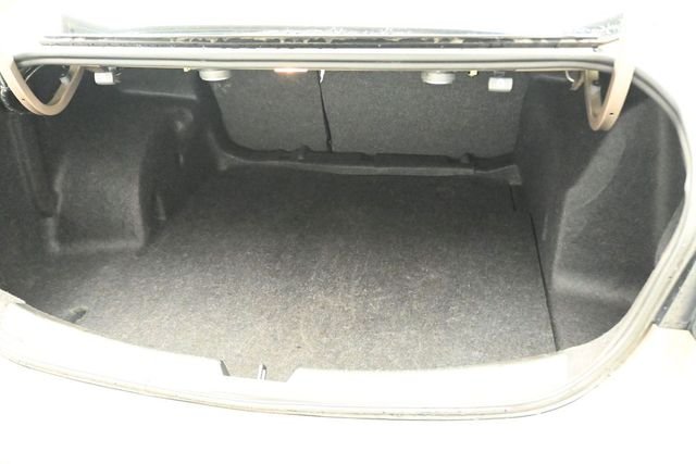 Used 2024 Mineral Gray Metallic Chevrolet LT image 19