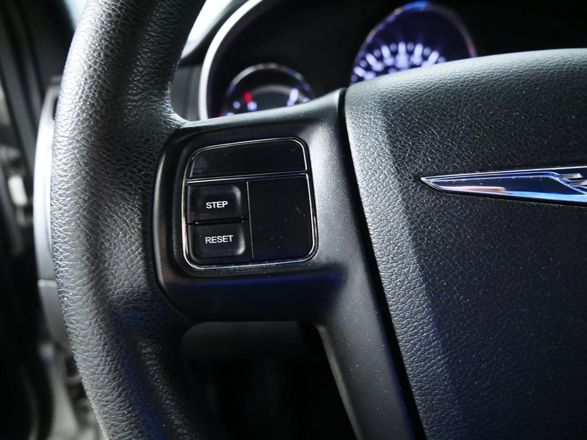 Used 2011 Bright Silver Metallic Chrysler LX image 27
