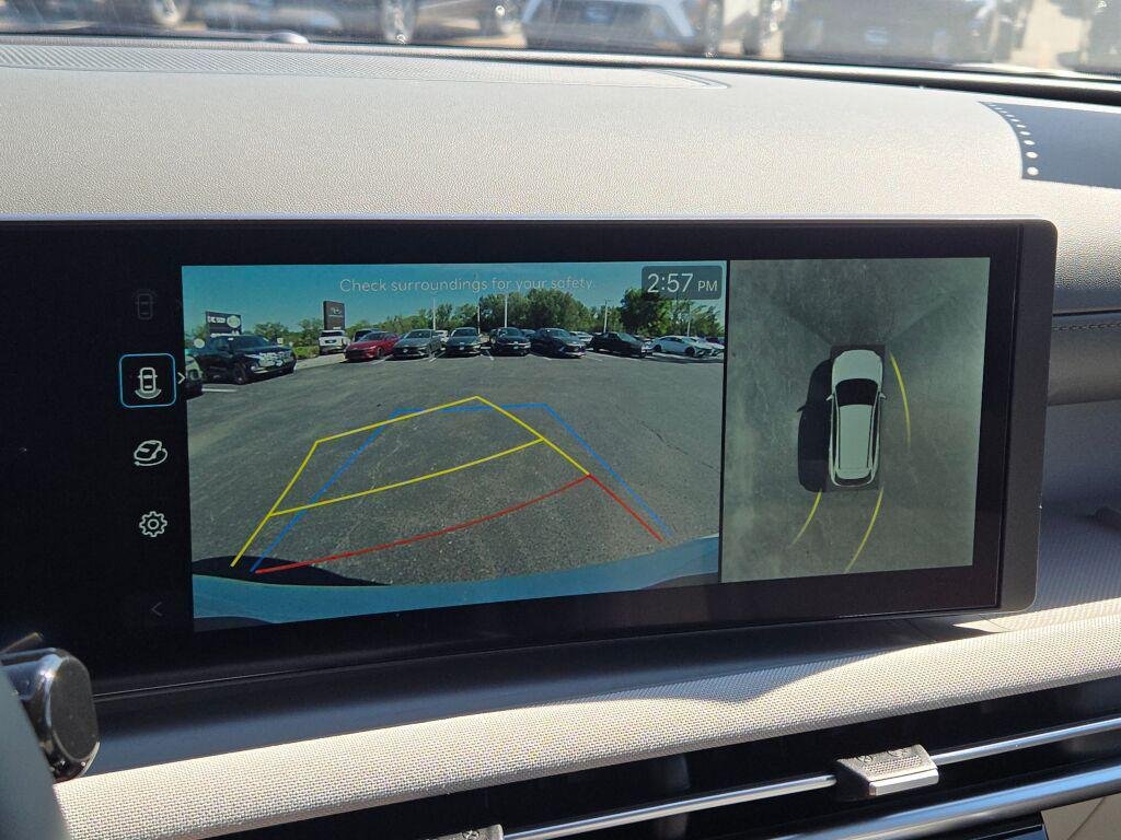 New 2026 White Hyundai Limited image 30